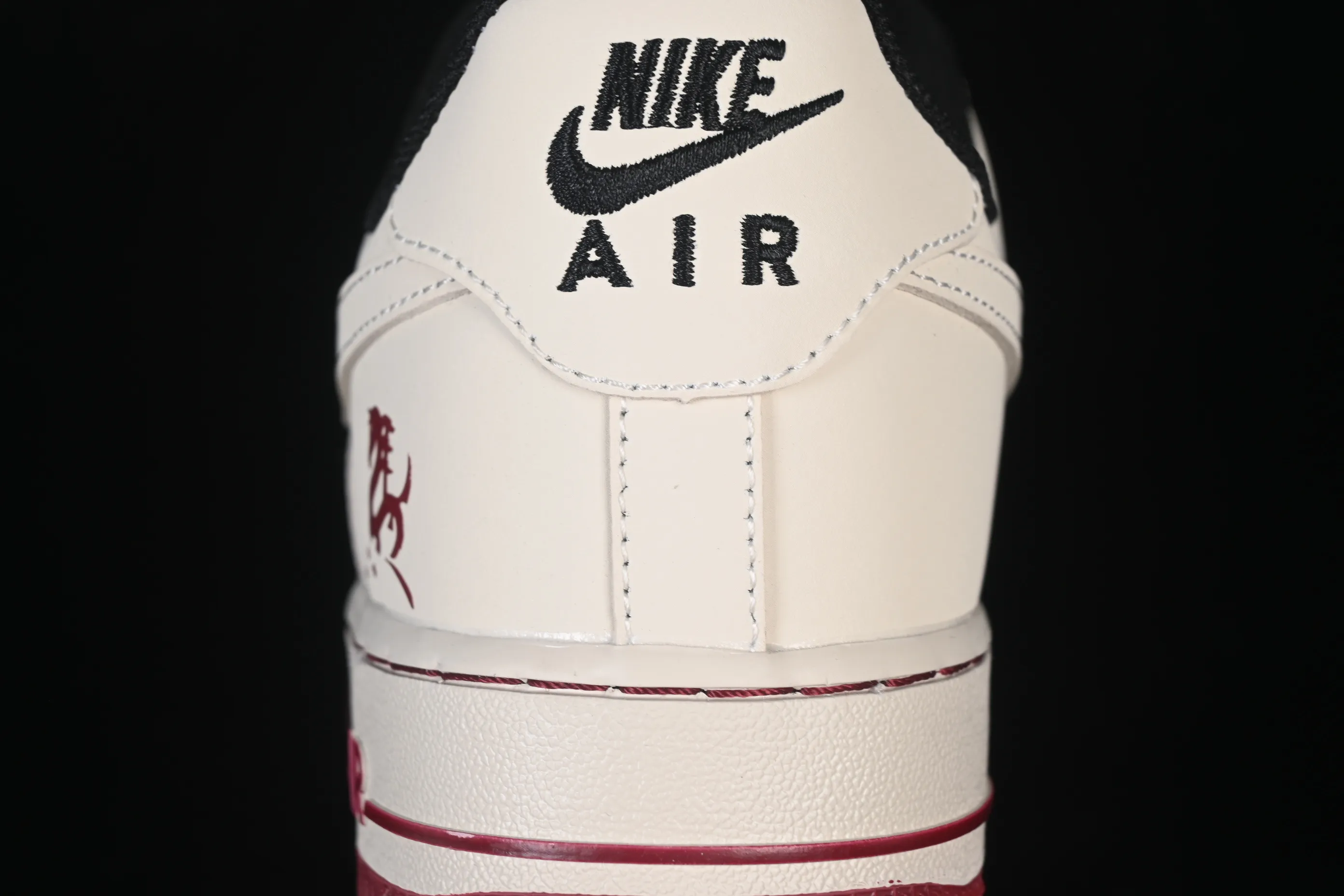 All categories Nk Air Force 1 Air Force series Nk Air Force 1 Low Air Force low-top Nike Air Force 1'07 Low Year of the Horse limited edition Rice-fat rouge Air Force 1 low-top casual sneakers NH0601-514